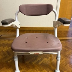浴室用介護椅子　受取きまりました