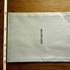 valenciaga  バレンシアガ　ショッパーバック＆ボックスの画像