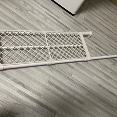 【取引決定】突っ張り棚　70〜110cm