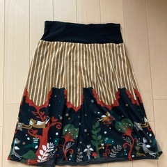 レディース　スカートMサイズの画像
