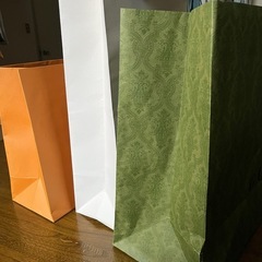 LouisVuitton/Gucci /SaintLaurentショッパーバックの画像