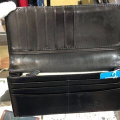 【ジャングルジャングル岸和田店】ヴィヴィアンウェストウッド　レザー　長財布　の画像