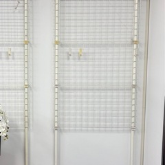 無料　突っ張りパーテーション　2個