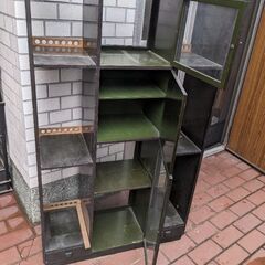 高さ128.0cm😊塗りの昭和レトロな整理棚、骨董品並べ😊😊😊