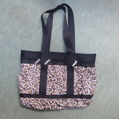 値下げしました　Lesportsac レスポートサック トラベルトート