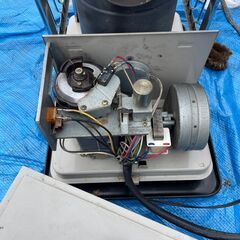 コロナ　煙突式石油ストーブの画像