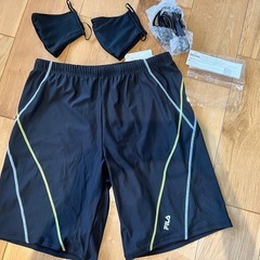 新品未使用 FILA  ラッシュガード　水着　UVカットの画像