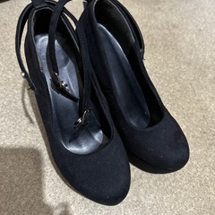 美品23.5cmハイヒール👠パンプス