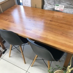 ダイニングテーブル　良品計画　ウォールナット材