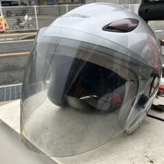 中古ヘルメット　ジェットヘル　シルバー　amiFine シールドありの画像