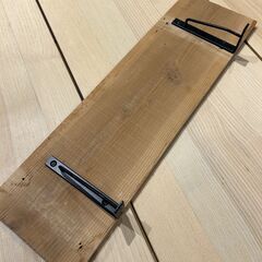 ［B］古材 ウォールシェルフ 壁掛け棚   棚板50✕14.5cmの画像