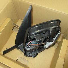 ZC33Sスイフトスポーツサイドミラー左側です