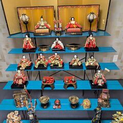 値下げしました。古い７段飾りのひな人形（１オーナーのみ）の画像