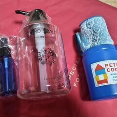 食品保存容器２種類・詰替えボトル容器２種類・冷蔵庫便利グッズ・安全ピン等 未使用まとめての画像