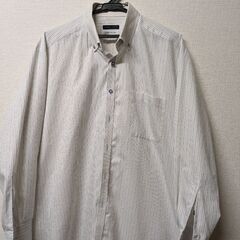 取引中.カッターシャツＬサイズの画像