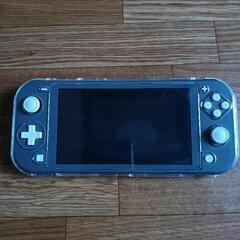 ほぼ新品のSwitchの画像