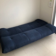 ベットソファー３人〜４人🛋️の画像