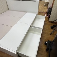 リクエスト商品!! 大型ベッド!! クイーンサイズ ニトリ ベッドフレーム エマ マットレス 低反発 大特価です!! 家具 ベッド の画像