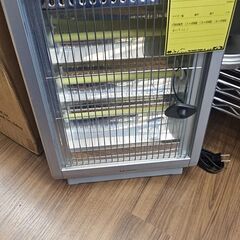 コイズミ　電気ストーブ　KDH-0903　2011年製