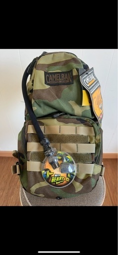 新品未使用本物キャメルバック リザーバー付 属 camelbak maximum gear ウッドランドカモ バックパック