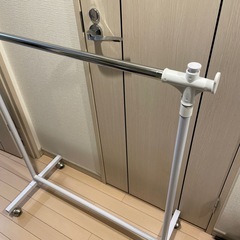 ハンガーラック