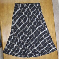 【まとめ買い対象】その➂ 東京スタイル ウール100%スカート ブラウンの画像