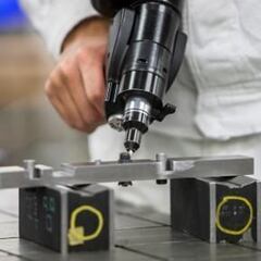 【正社員】未来のモビリティ製品の品質保証／＜測定器での検査経験者＞土日休みあり＊挑戦し続ける安定企業の画像
