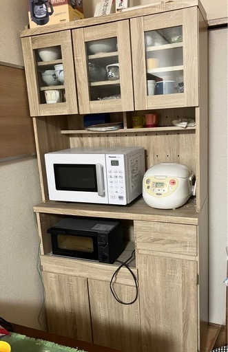 食器棚