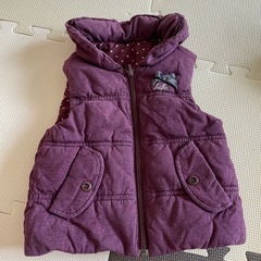 BeBe べべ　ベスト　90サイズの画像