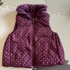 BeBe べべ　ベスト　90サイズの画像