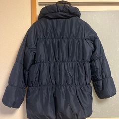 キレイ　ネイビー　女の子　冬のダウンコート　150cmの画像