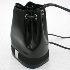 Salvatore Ferragamo 巾着リュック AQ-216702 ブラック パテントレザー ヴァラ・リボン サルバトーレ・フェラガモ 札幌市 清田区 平岡の画像