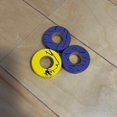 カラフルな木製積み木セットの画像