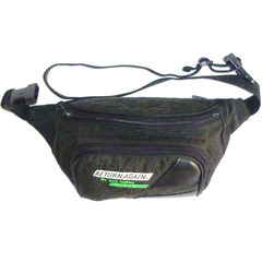 【送料無料】 【ジャンク】 ウェストポーチ リターンアゲイン  黒 ボディバッグの画像