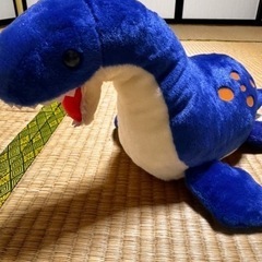 恐竜のぬいぐるみ