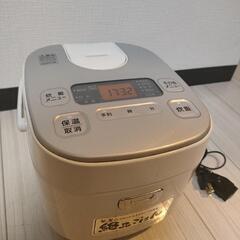 炊飯器の画像