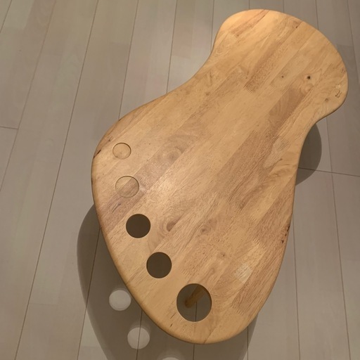 テーブル
