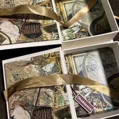 オロビアンコ　イルビゾンテ　ポーチ4つ＋箱2つの画像