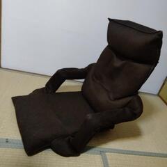 座椅子 ニトリ リクライニング可能