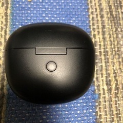イヤホンコードレス充電器の画像