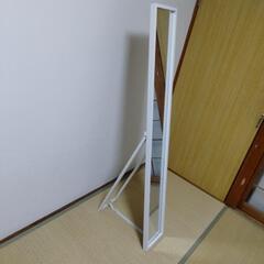 鏡の画像