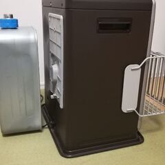 値引 5㍑ ストーブガード付   ファンヒーターの画像
