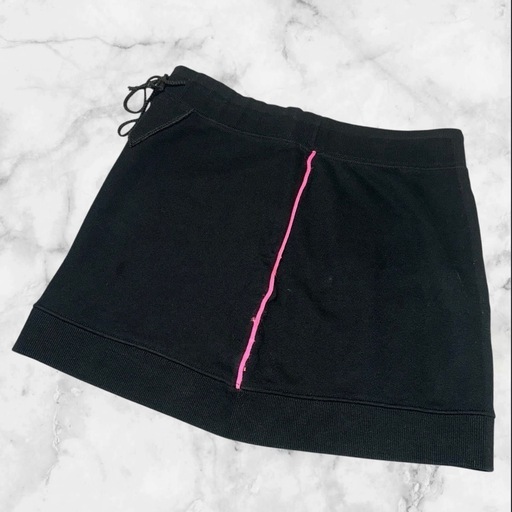 BETTER❤ミニスカート　サイドピンクライン　ボトムス　Mサイズ