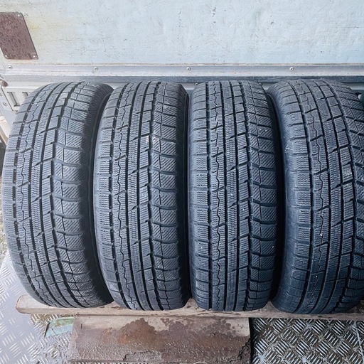 バリ山　TOYO TRANPATH TX 195/65R15 スタッドレス　タイヤ　2020年製　15インチ