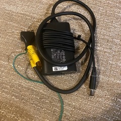 デルアダプター