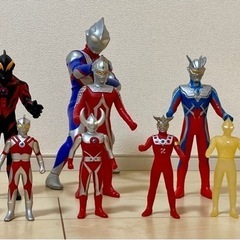【12月2日まで】32cmビッグサイズあり！ウルトラマンフィギュ...