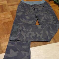 160迷彩柄ズボン