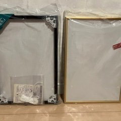 ソフケン アルミ額縁 スリムエイト B4（ブラック・ゴールド）の画像