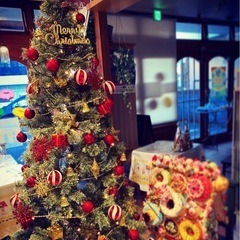 クリスマスツリー　オーナメント　装飾　デコレーション　レッドゴールド系の画像