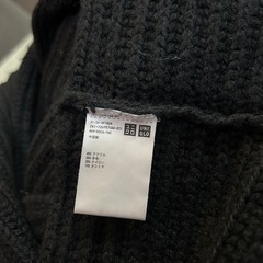 スヌード　UNIQLO ブラックの画像